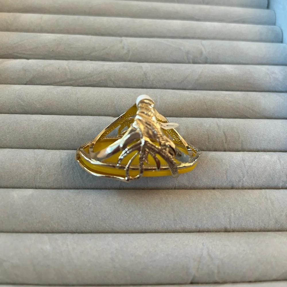 Kendra Scott yellow‎ and gold ring size 7
